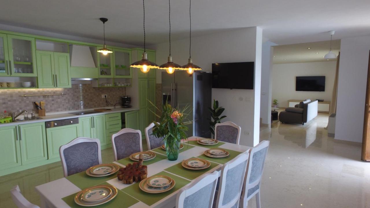 Mošćenička Draga Villa Bambi מראה חיצוני תמונה