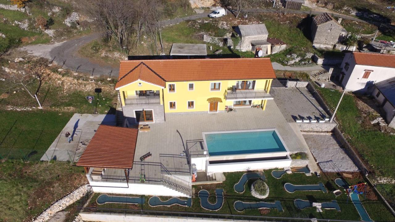 Mošćenička Draga Villa Bambi מראה חיצוני תמונה