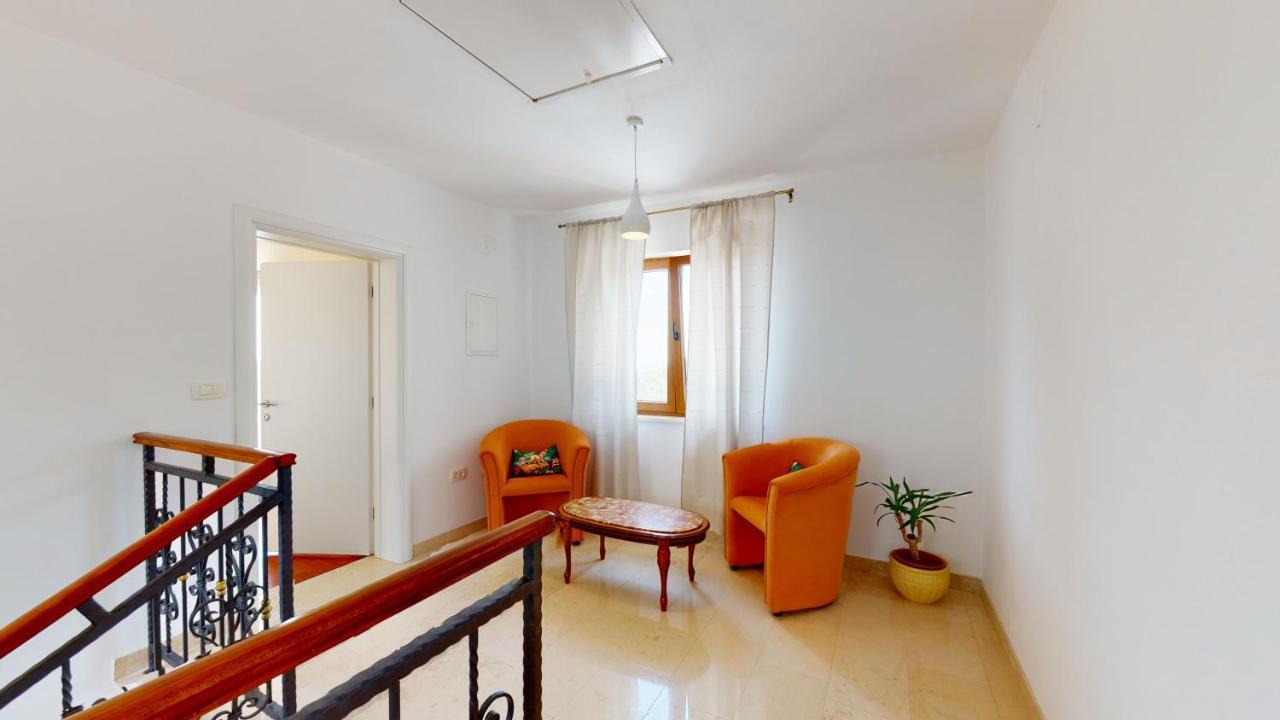 Mošćenička Draga Villa Bambi מראה חיצוני תמונה
