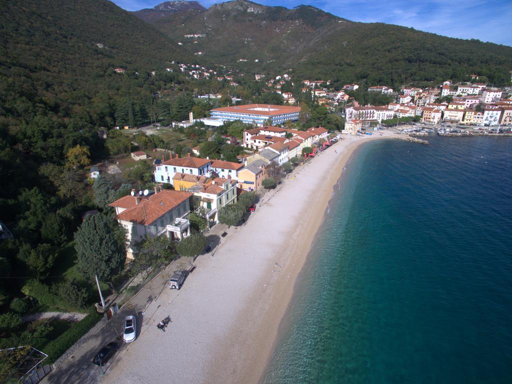 Mošćenička Draga Villa Bambi מראה חיצוני תמונה