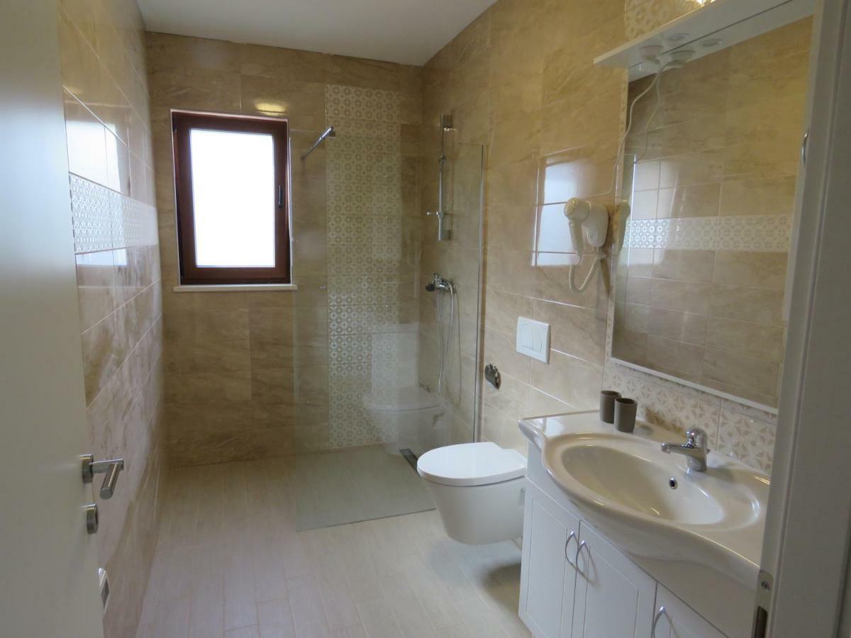 Mošćenička Draga Villa Bambi מראה חיצוני תמונה