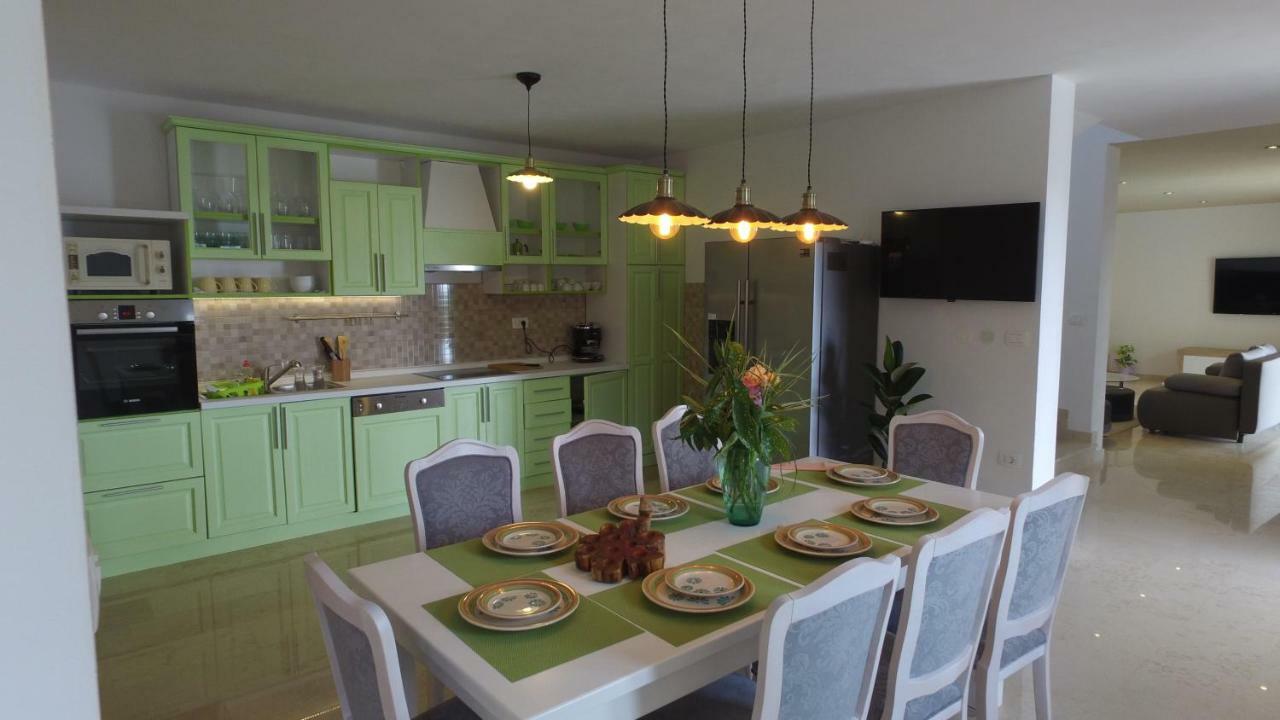 Mošćenička Draga Villa Bambi מראה חיצוני תמונה
