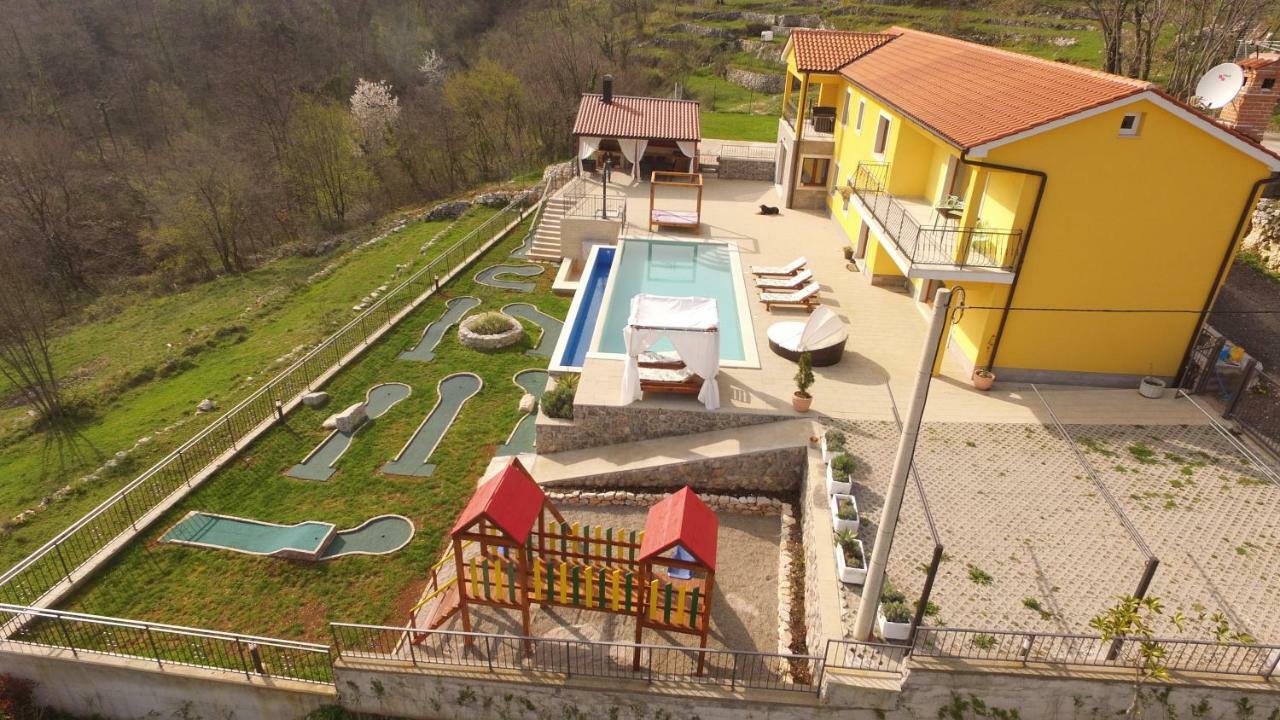 Mošćenička Draga Villa Bambi מראה חיצוני תמונה